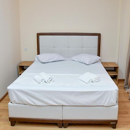 Just Inn Κουτάισι Εξωτερικό φωτογραφία